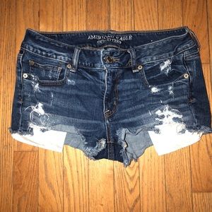 American Eagle women’s “SHORTIE” shorts - EUC